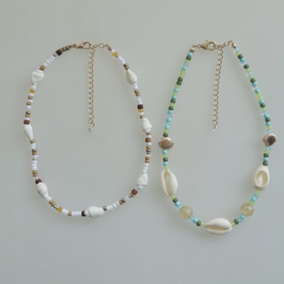 Free People Jewelry - Free People "Laguna Shore" Seashell Beaded Choker Set